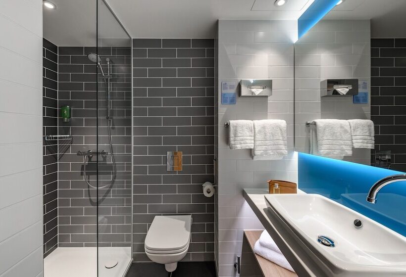 ホテル Holiday Inn Express   Regensburg, An Ihg