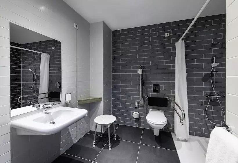 ホテル Holiday Inn Express   Regensburg, An Ihg