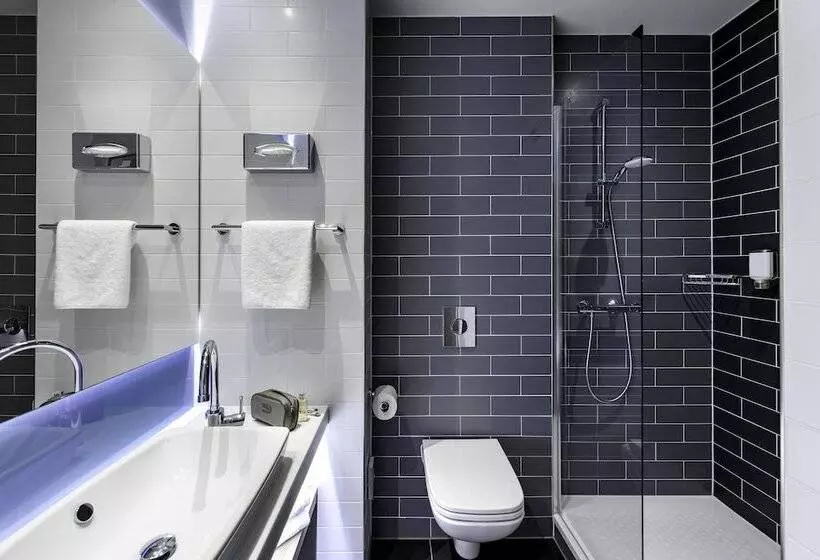 ホテル Holiday Inn Express   Regensburg, An Ihg