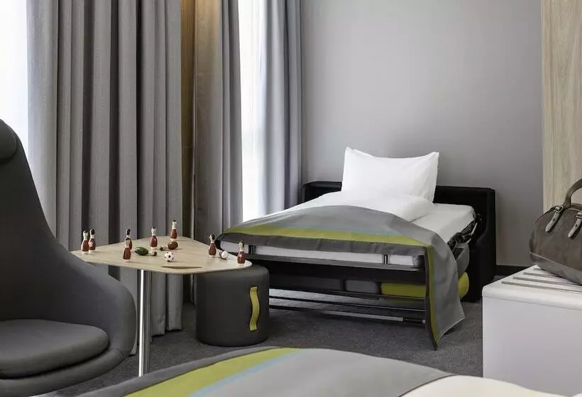 ホテル Holiday Inn Express   Regensburg, An Ihg