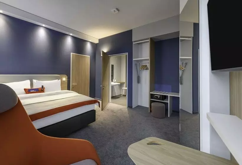ホテル Holiday Inn Express   Regensburg, An Ihg