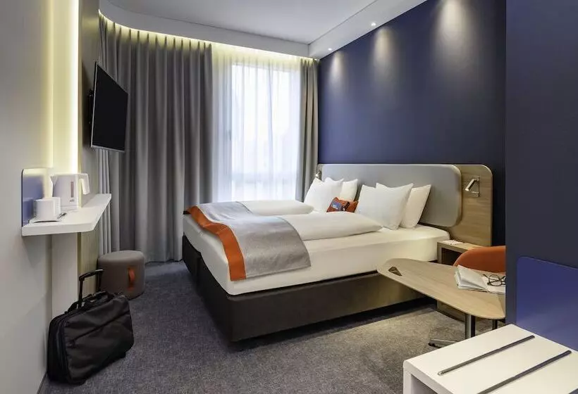 ホテル Holiday Inn Express   Regensburg, An Ihg