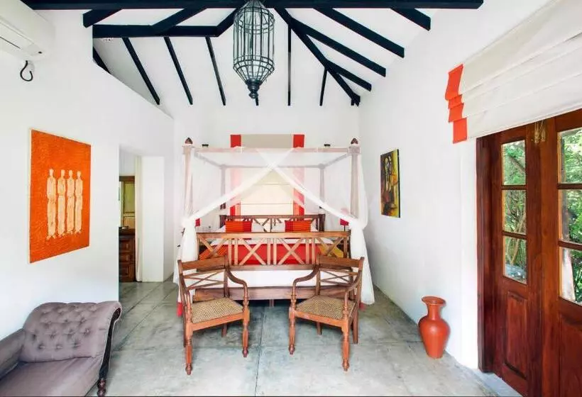 Hotelli Rosyth Estate House