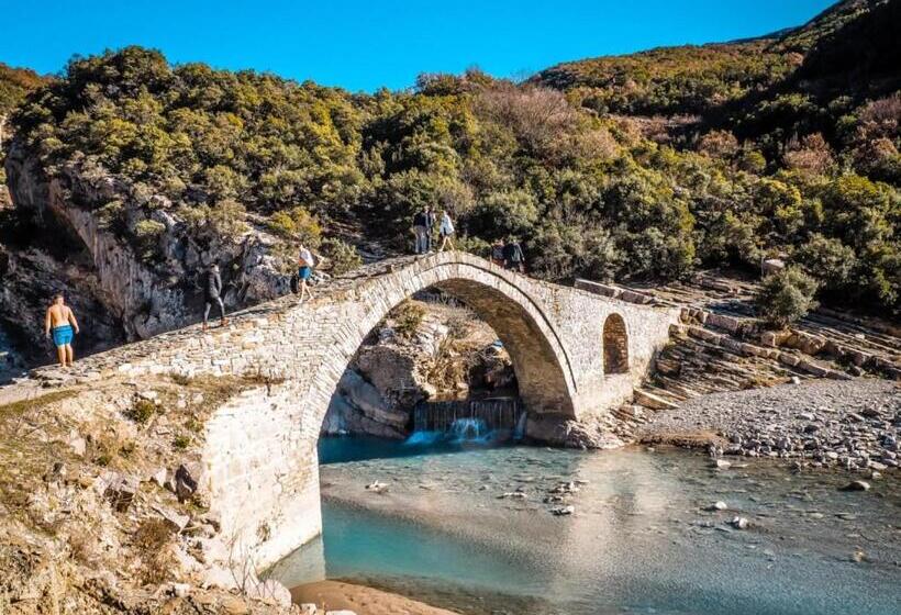 펜션 Joan Guesthouse