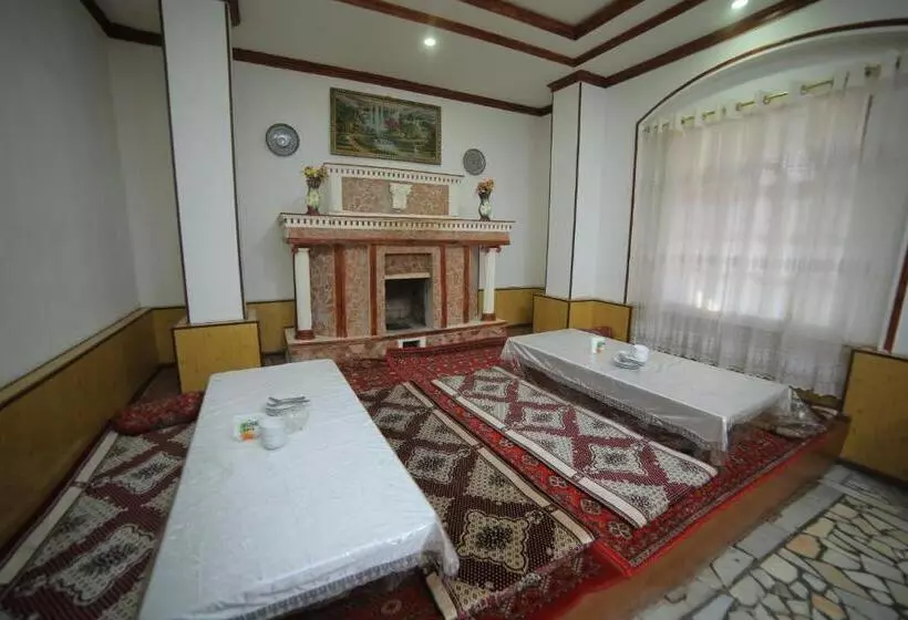 Pensão Rustambey House