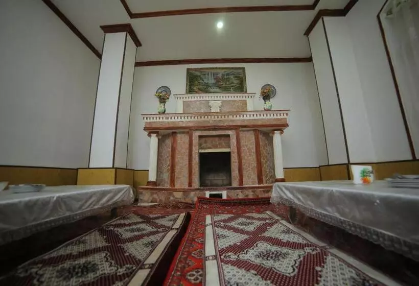 Pensão Rustambey House