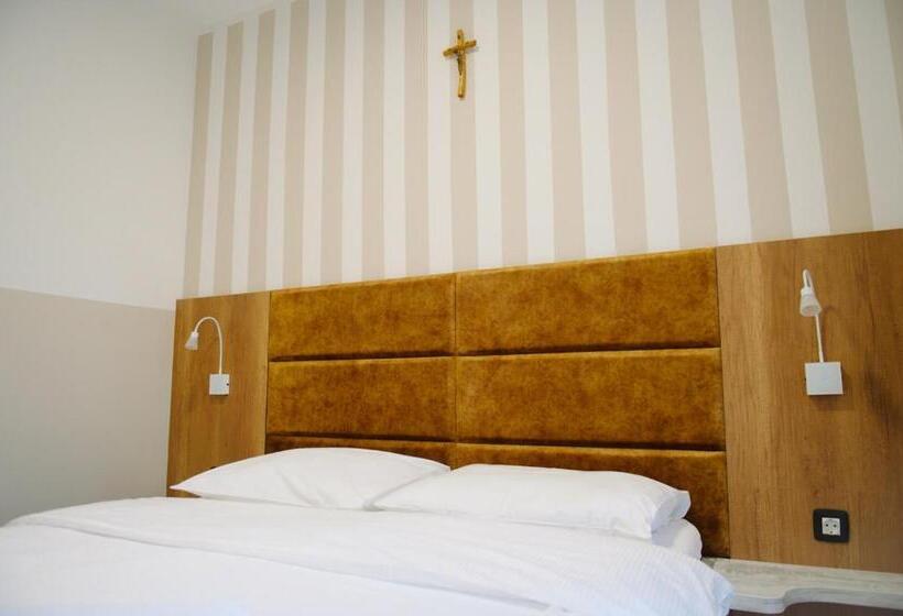 پانسیون Villa Panorama