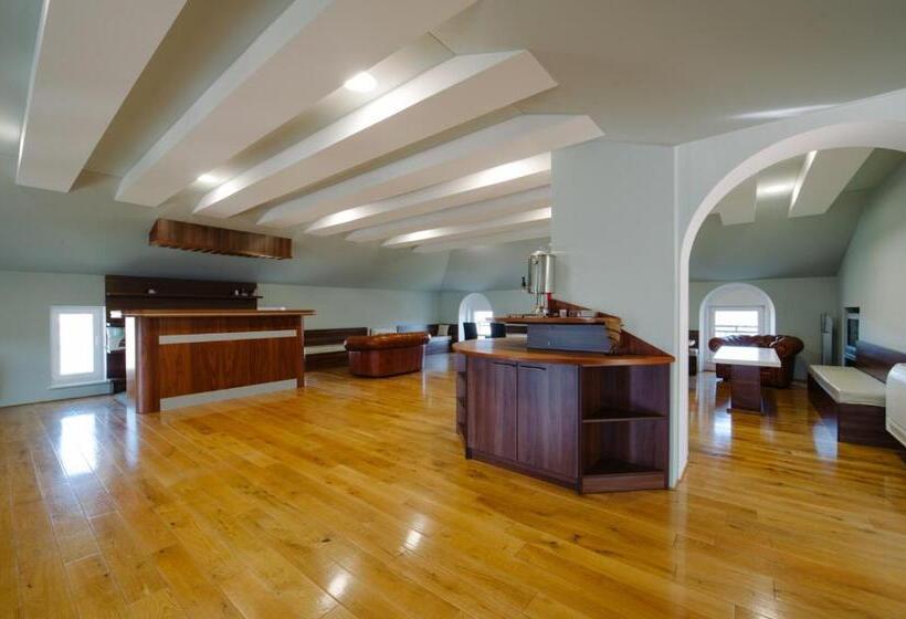 پانسیون Villa Panorama