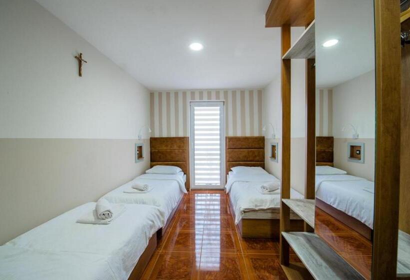 پانسیون Villa Panorama