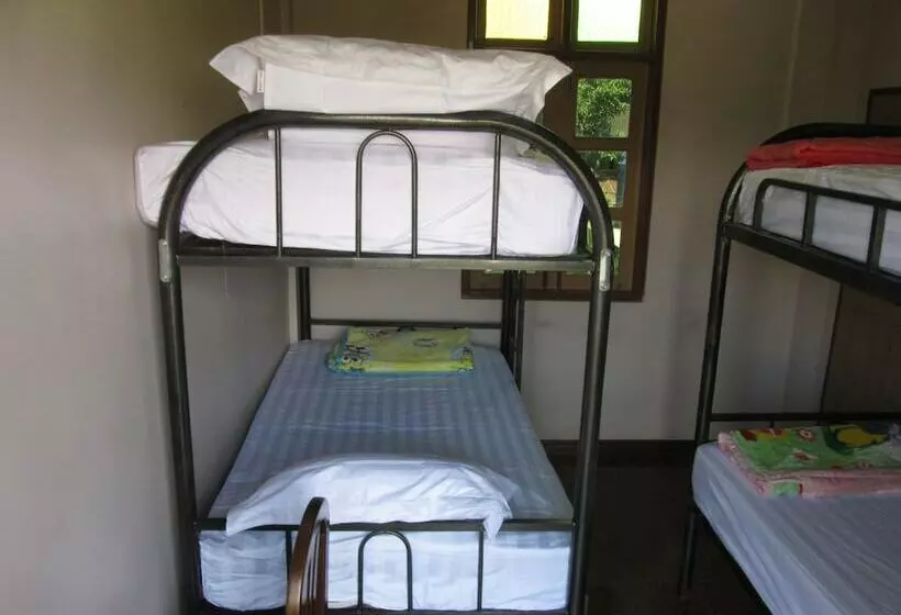Lux Pillow Hostel