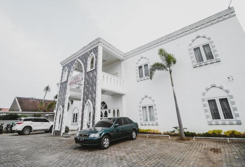 پانسیون Reddoorz Plus Syariah @ Jalan Brigjend Katamso Medan