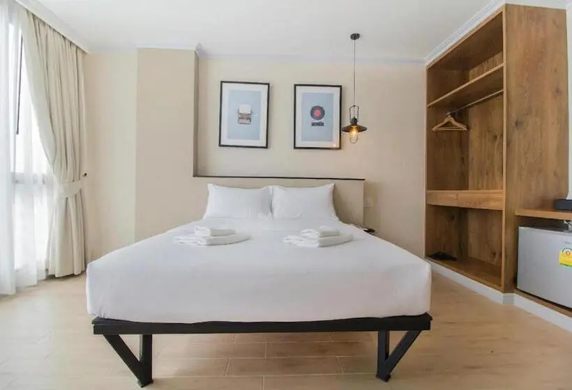 Szálloda เดอะคอร์เนอร์ The Corner