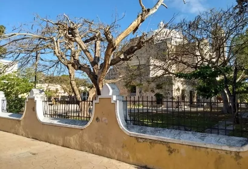 ホテル Catedral Valladolid Yucatan