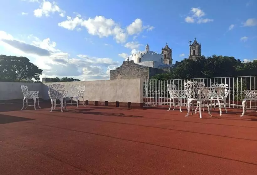 ホテル Catedral Valladolid Yucatan