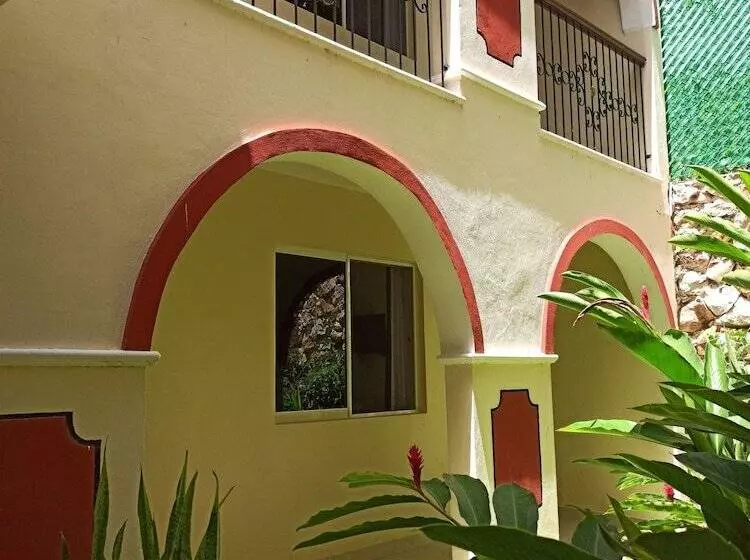 ホテル Catedral Valladolid Yucatan