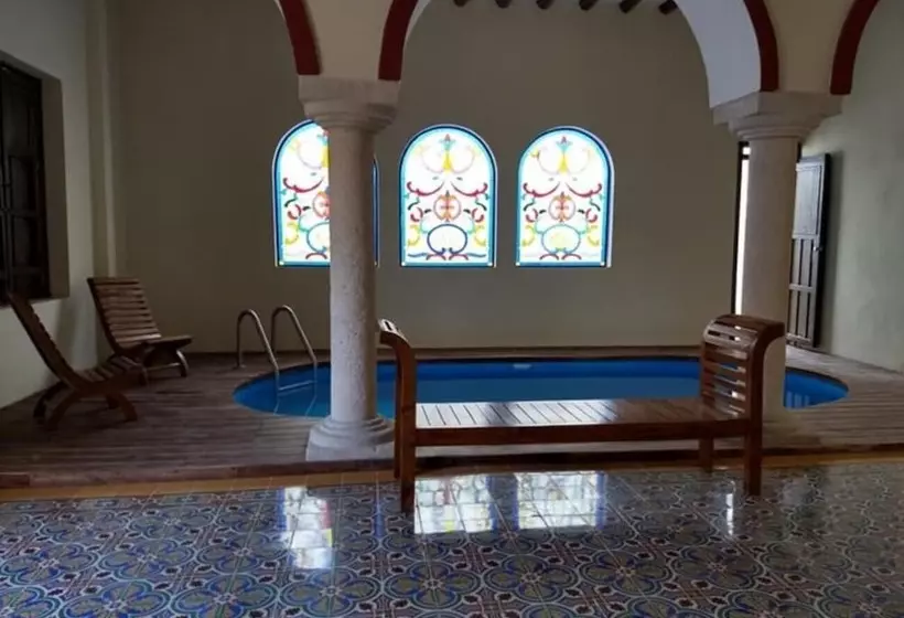 ホテル Catedral Valladolid Yucatan