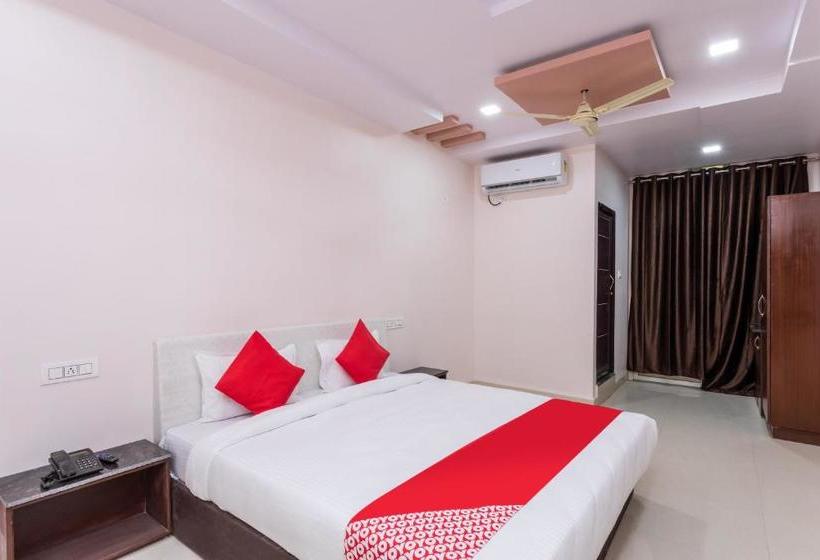 Oyo 28791 Hotel Ghunghat Garden