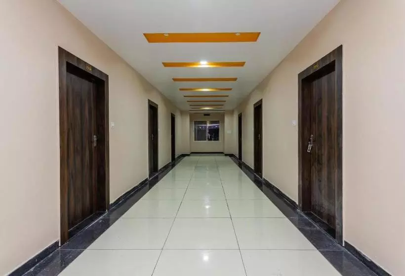 Oyo 28791 Hotel Ghunghat Garden