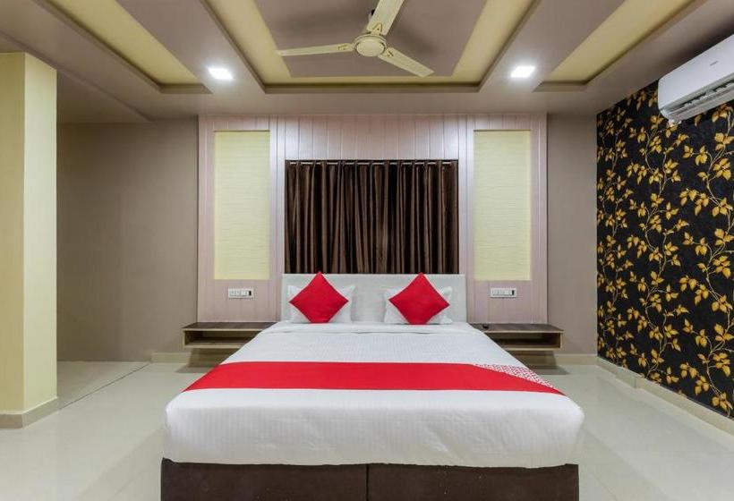 Oyo 28791 Hotel Ghunghat Garden