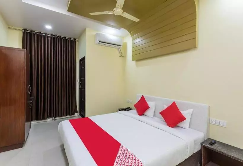 Oyo 28791 Hotel Ghunghat Garden