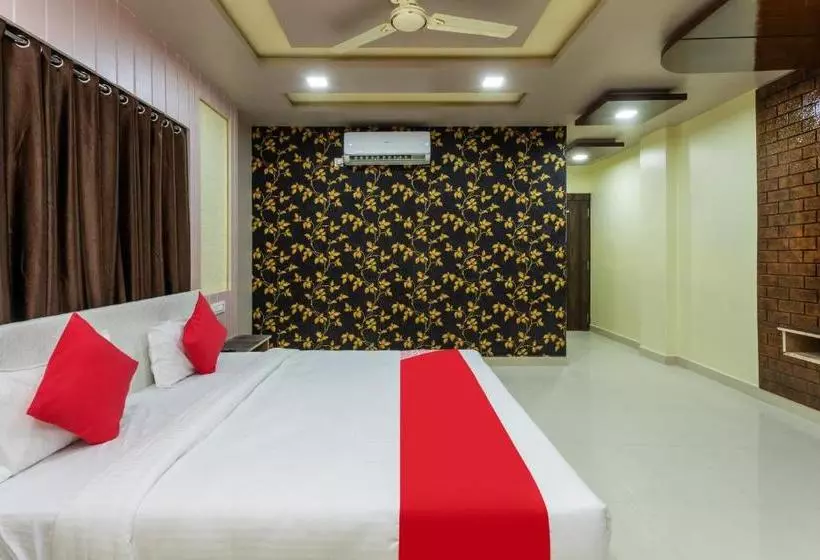 Oyo 28791 Hotel Ghunghat Garden