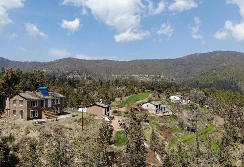 ホテル Kot Naikana Homestay Jageshwar