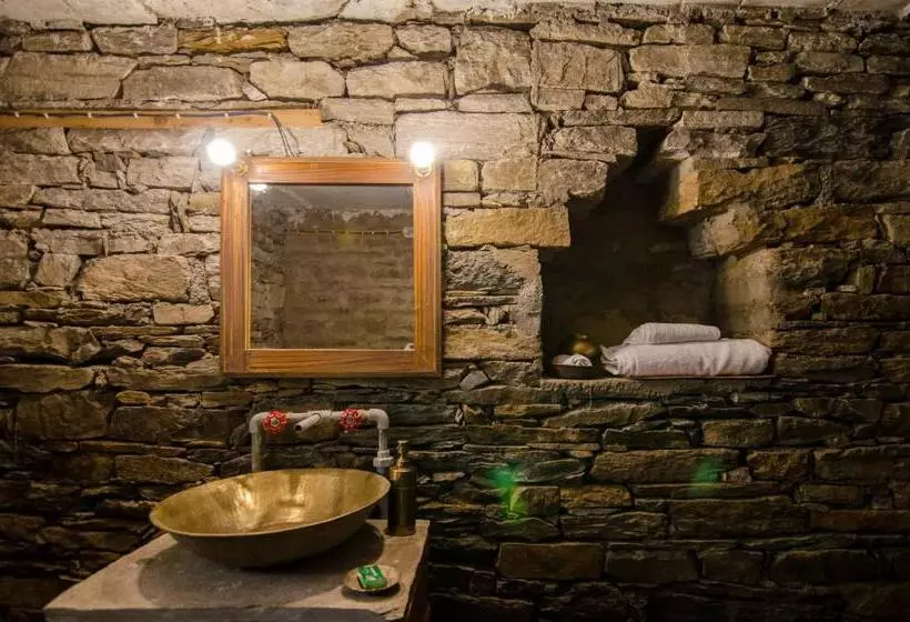 ホテル Kot Naikana Homestay Jageshwar