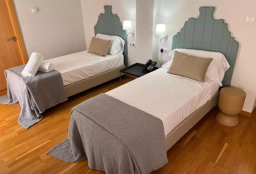 Hotelli Palacio Barón De Andilla