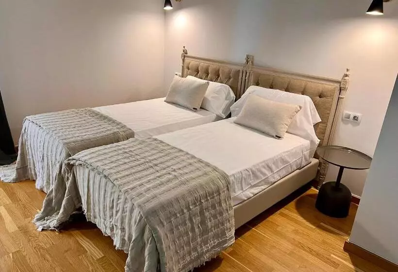 Hotelli Palacio Barón De Andilla