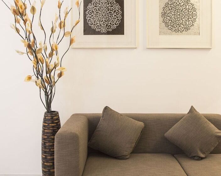 Kent Baywatch Suites