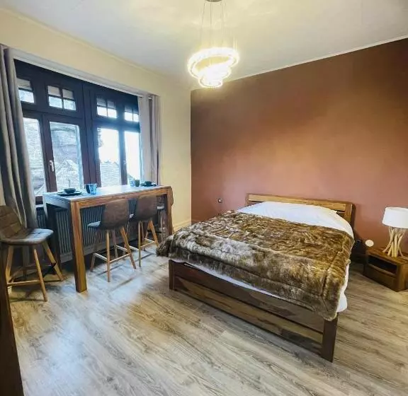 ベッドアンドブレックファースト La Haut