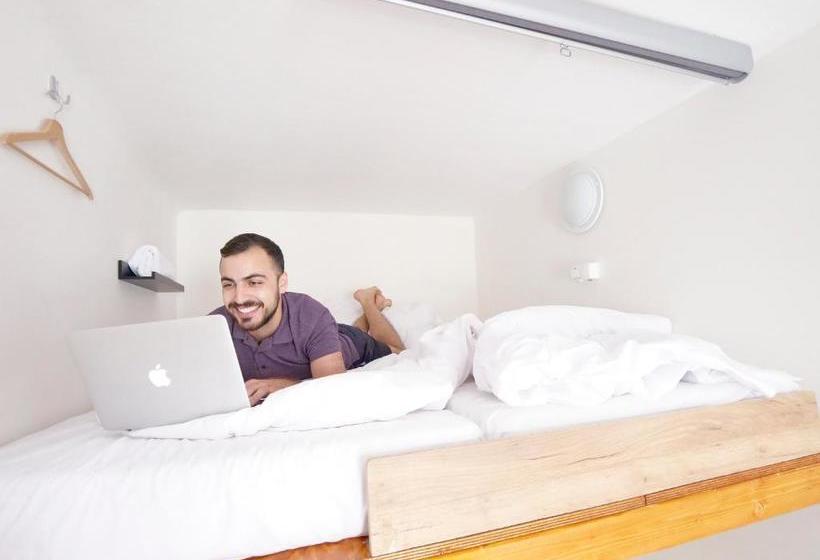 Capsule Hostel Prague