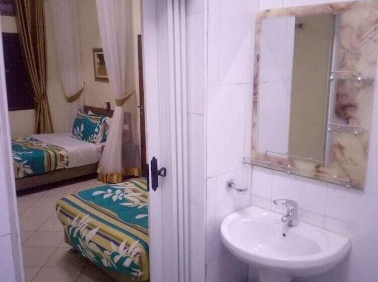 Hoima Buffalo Hotel & Business Hub Ltd