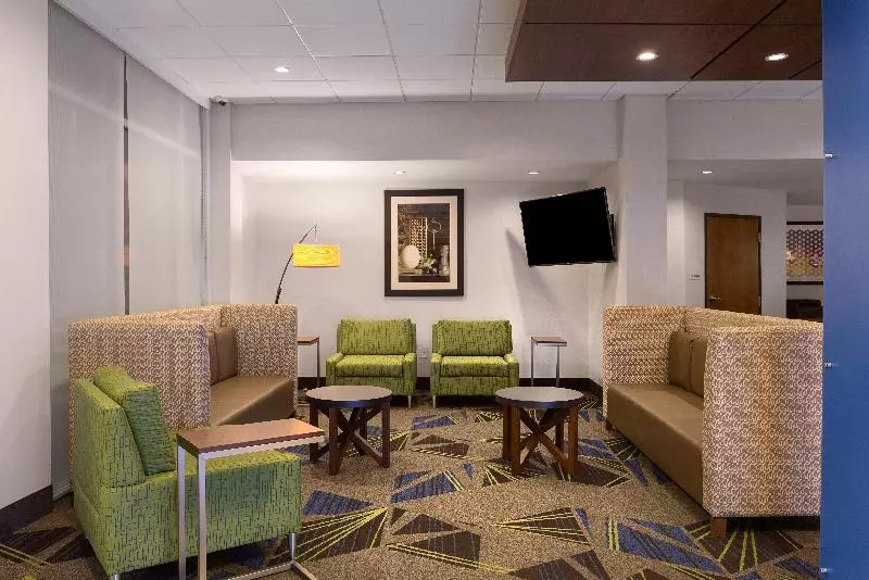 ホテル Holiday Inn Express Lake Park By Ihg