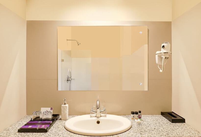 בית מלון כפרי Mount Himalayan