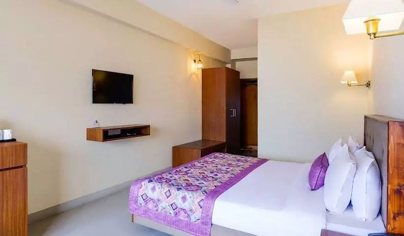 هتل Mount Himalayan