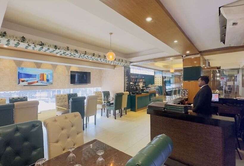 هتل The Capital Ltd