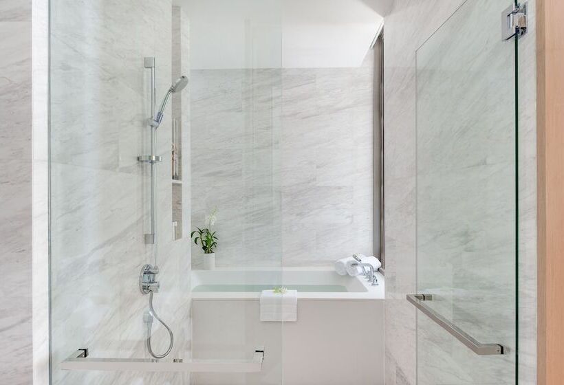 فندق Twinpalms Montazure Phuket Resort