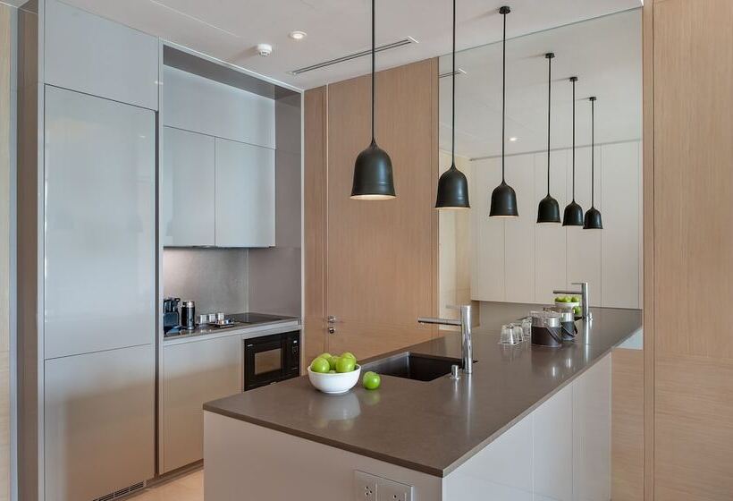 فندق Twinpalms Montazure Phuket Resort