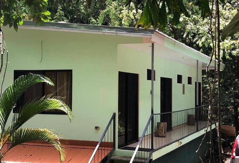 فندق صغير Casa Encantada Rooms   Dbl Room   Aire Acondicionado   Wifi   Parking   Private Bathroom