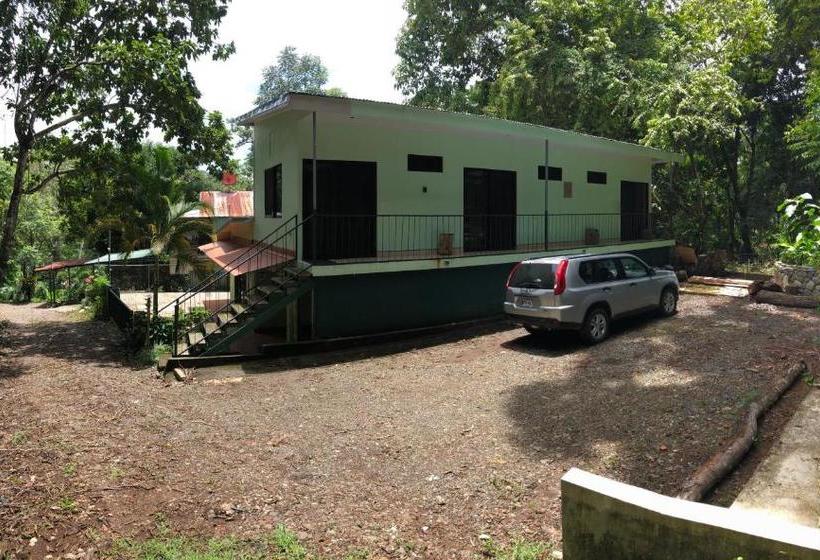 فندق صغير Casa Encantada Rooms   Dbl Room   Aire Acondicionado   Wifi   Parking   Private Bathroom