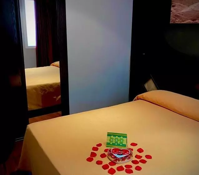 Majatalo Hostal Royal Almorox