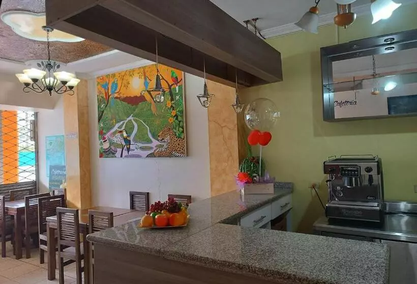 ベッドアンドブレックファースト Real Amazónico