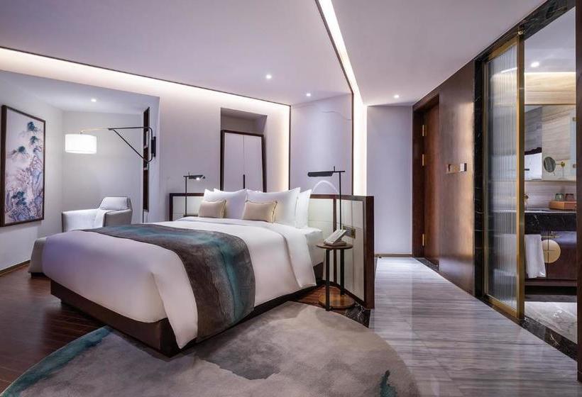 Отель Grand Mercure Hangzhou Qiantang