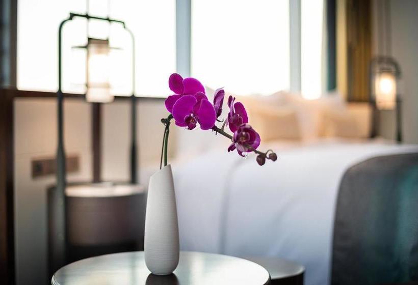 Отель Grand Mercure Hangzhou Qiantang