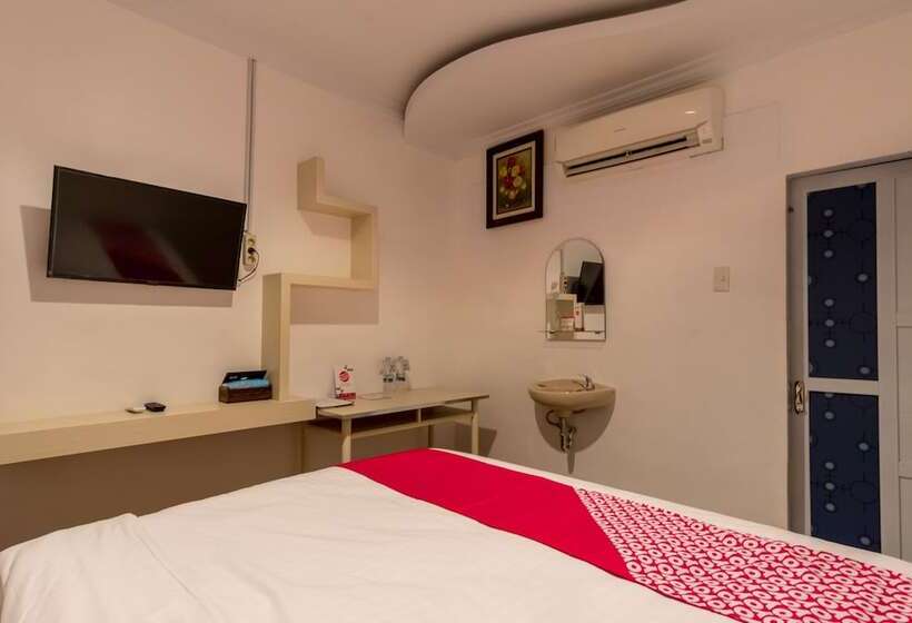 בית מלון כפרי Naufal Guest House Syariah