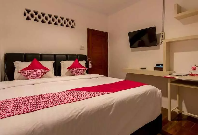 ホテル Naufal Guest House Syariah