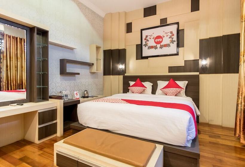 בית מלון כפרי Naufal Guest House Syariah