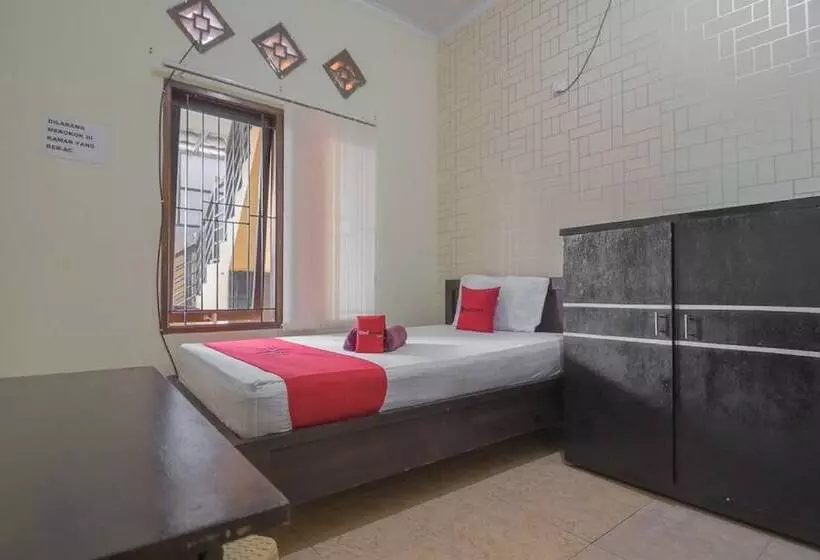 ペンション Reddoorz Near Sepinggan Airport Balikpapan 2