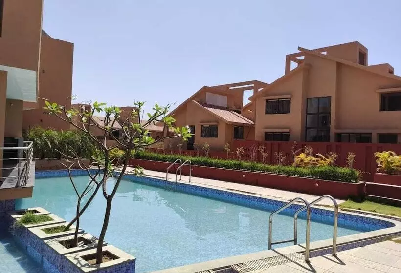 تختخواب و صبحانه Pride Resort & Convention Centre